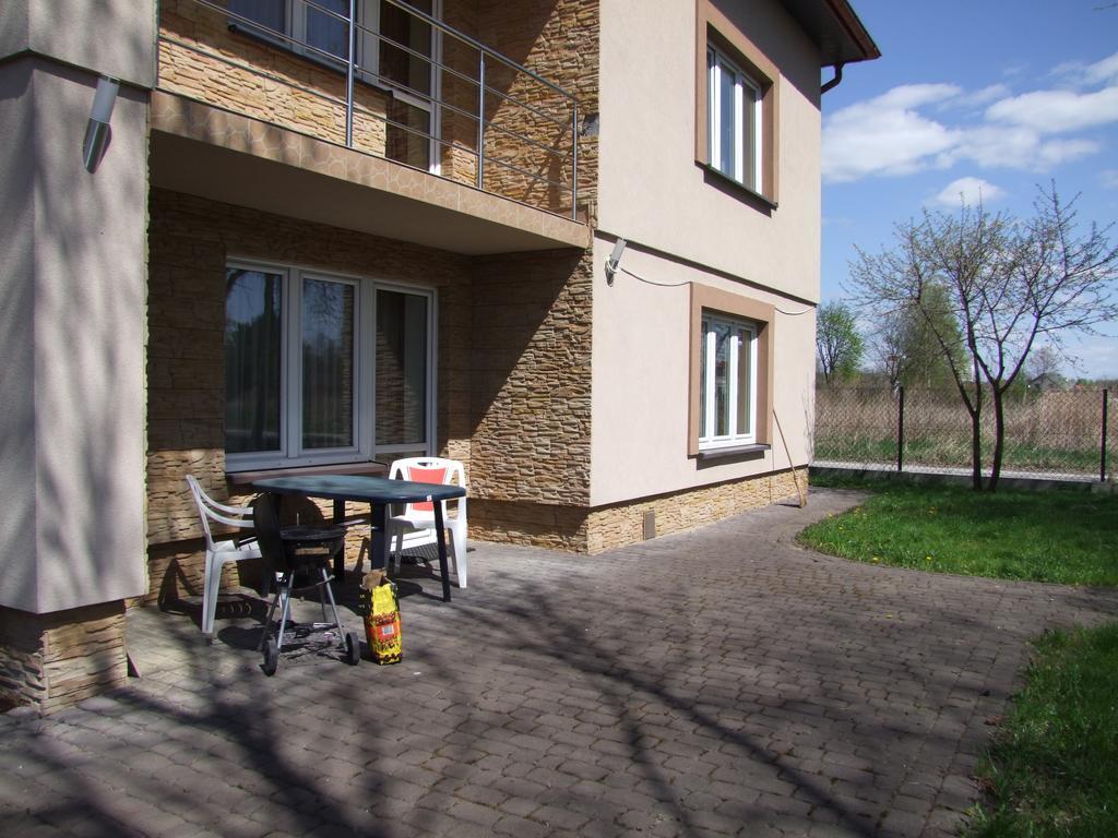 Warnenczyka 85A Bezplatny Parking, Faktura, Prywatna Lazienka, Klimatyzacja Rzeszów Kültér fotó