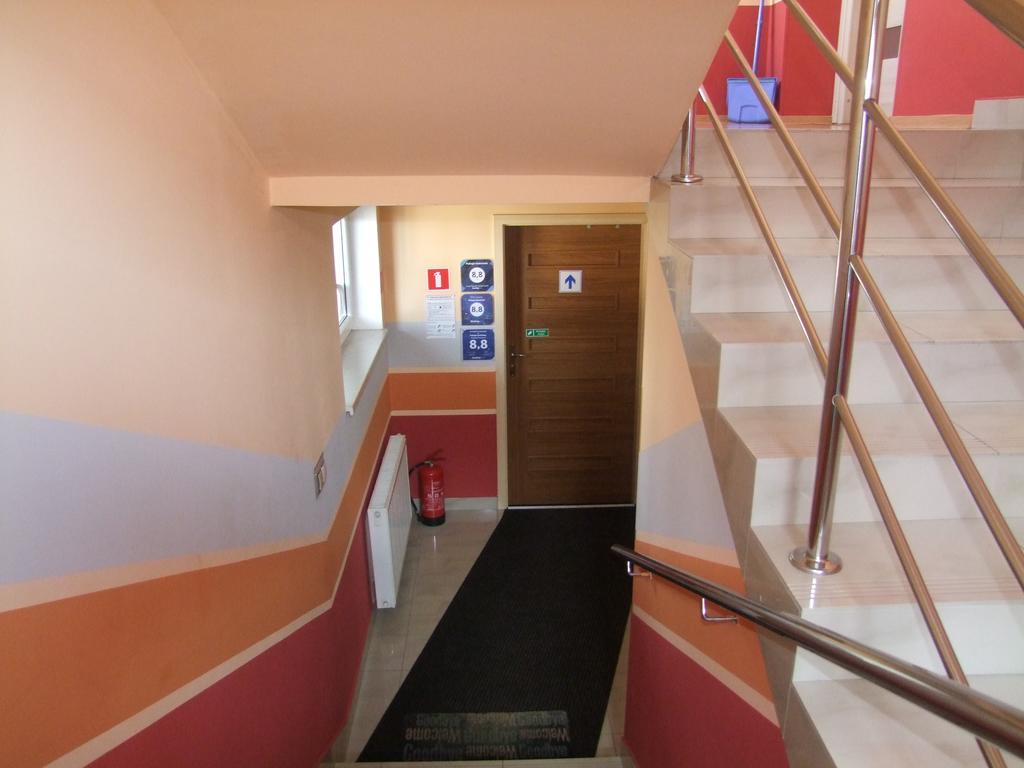 Warnenczyka 85A Bezplatny Parking, Faktura, Prywatna Lazienka, Klimatyzacja Rzeszów Kültér fotó